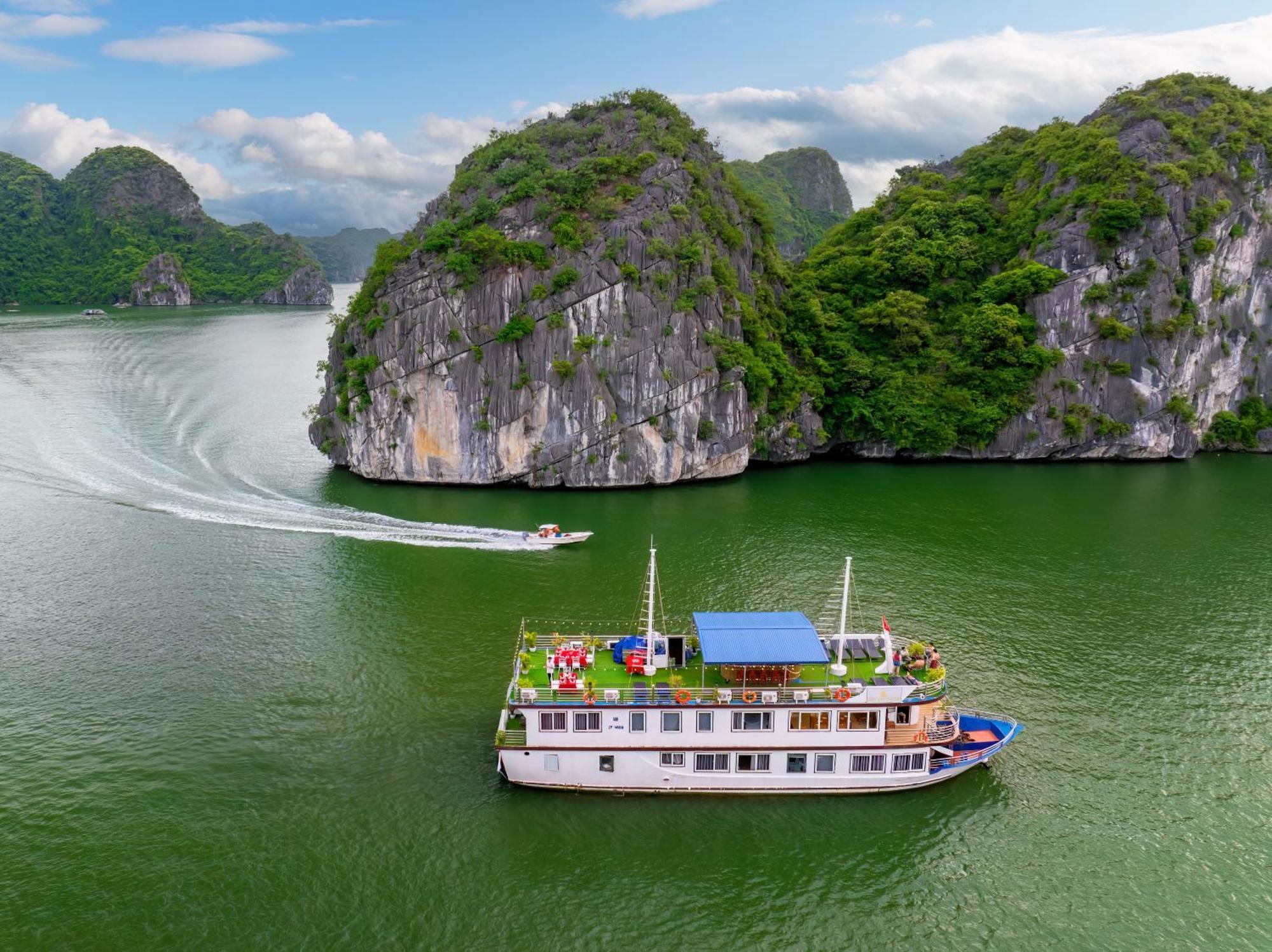 Hotel Sunlight Cruise Ha Long Zewnętrze zdjęcie